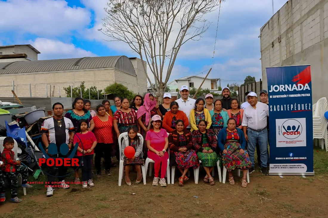 Jornada de capacitación y formación política en Sacatepéquez